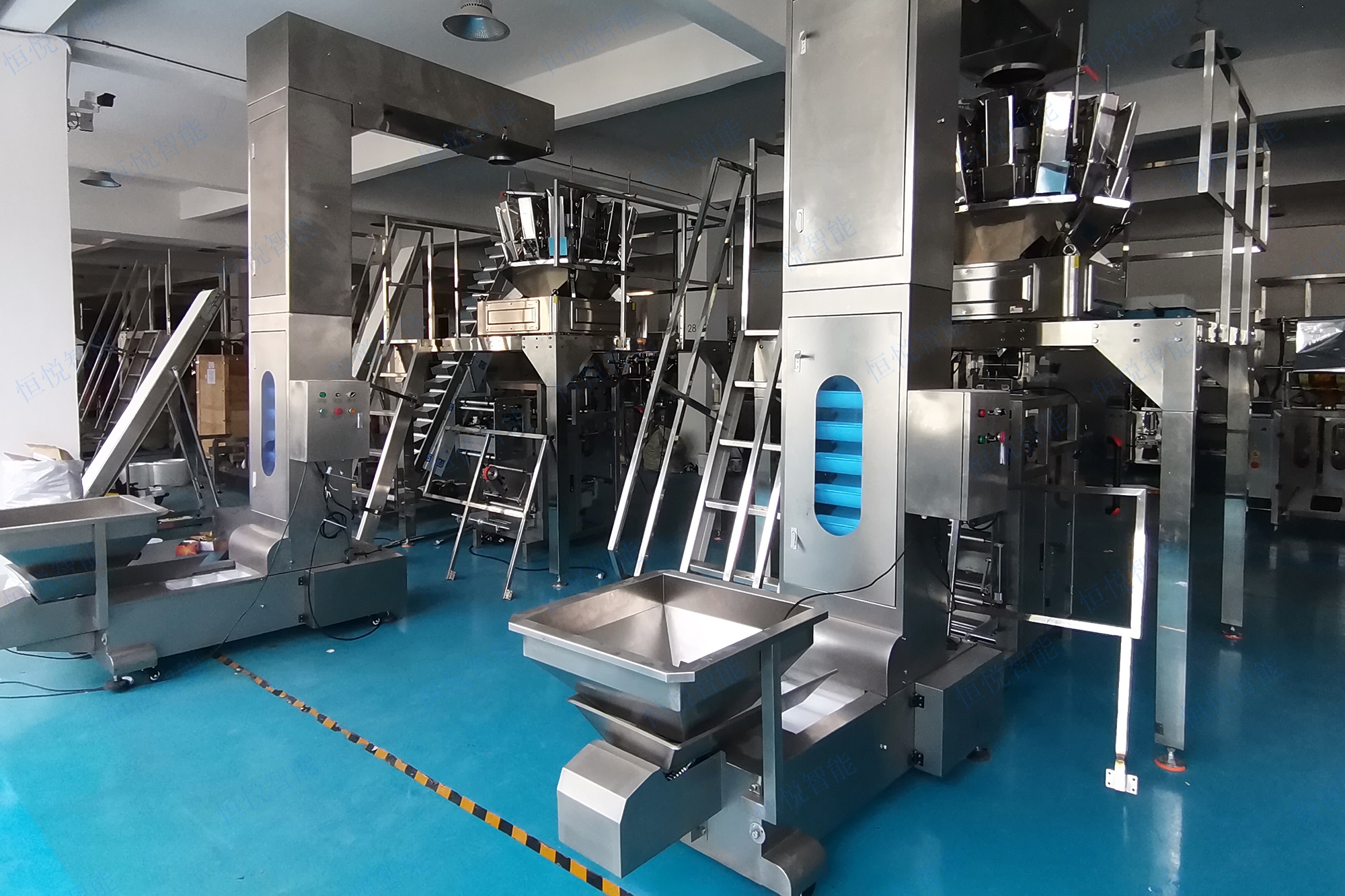 自動(dòng)稱(chēng)重包裝機(jī)一體機(jī)